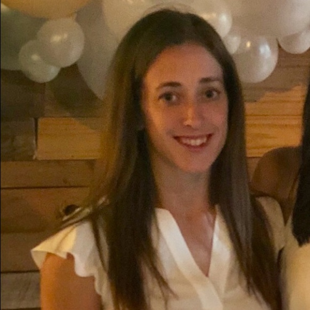 Meet your Posher, Leanne